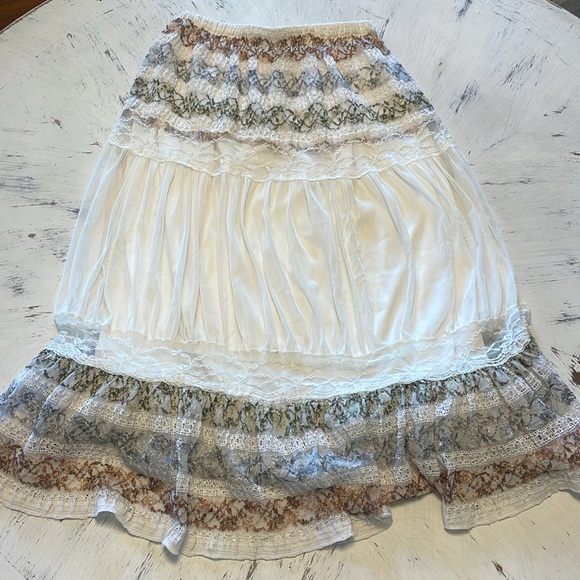 Boho Lace Slip Skirt - Picture 6 of 7